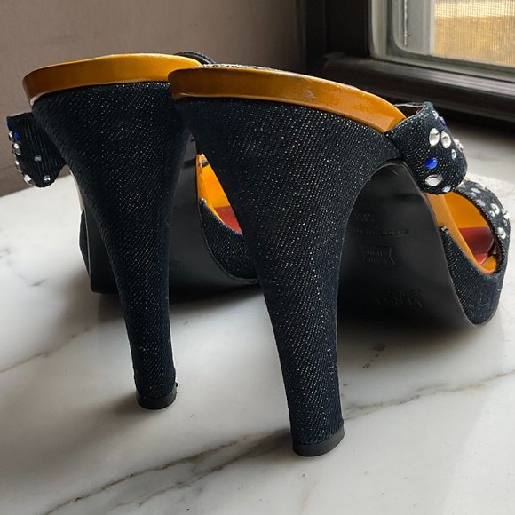 vintage VERSUS embellished denim and orange patent leather platform sandals - Picture 5 of 7
